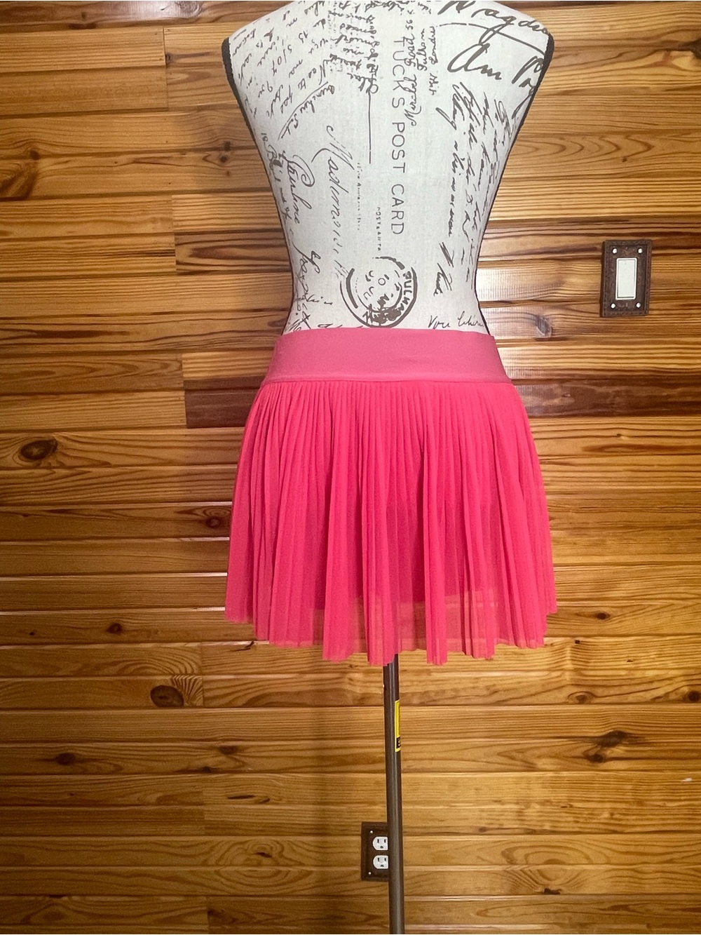 lululemon athletica Pink Pleated Mesh Mini Skirt